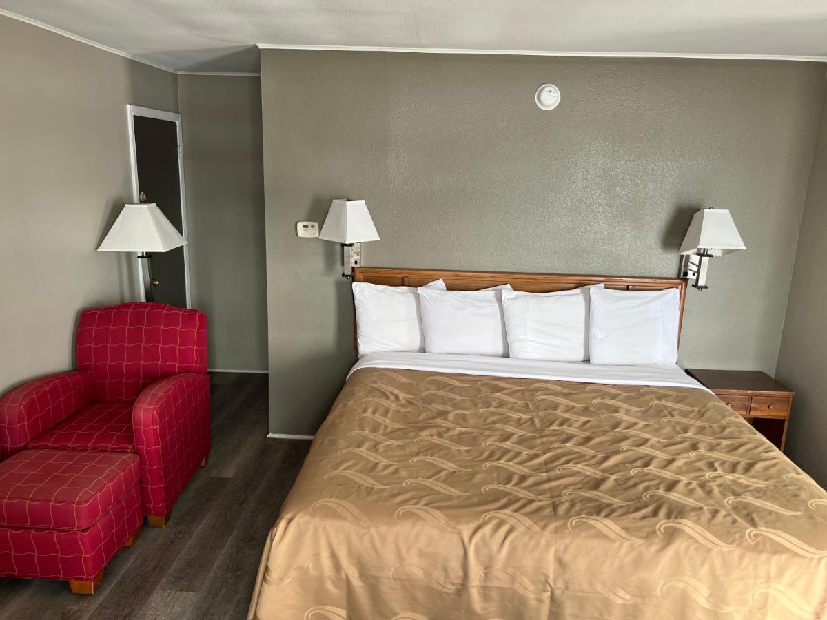 Timberly Motel Ґейлорд Екстер'єр фото