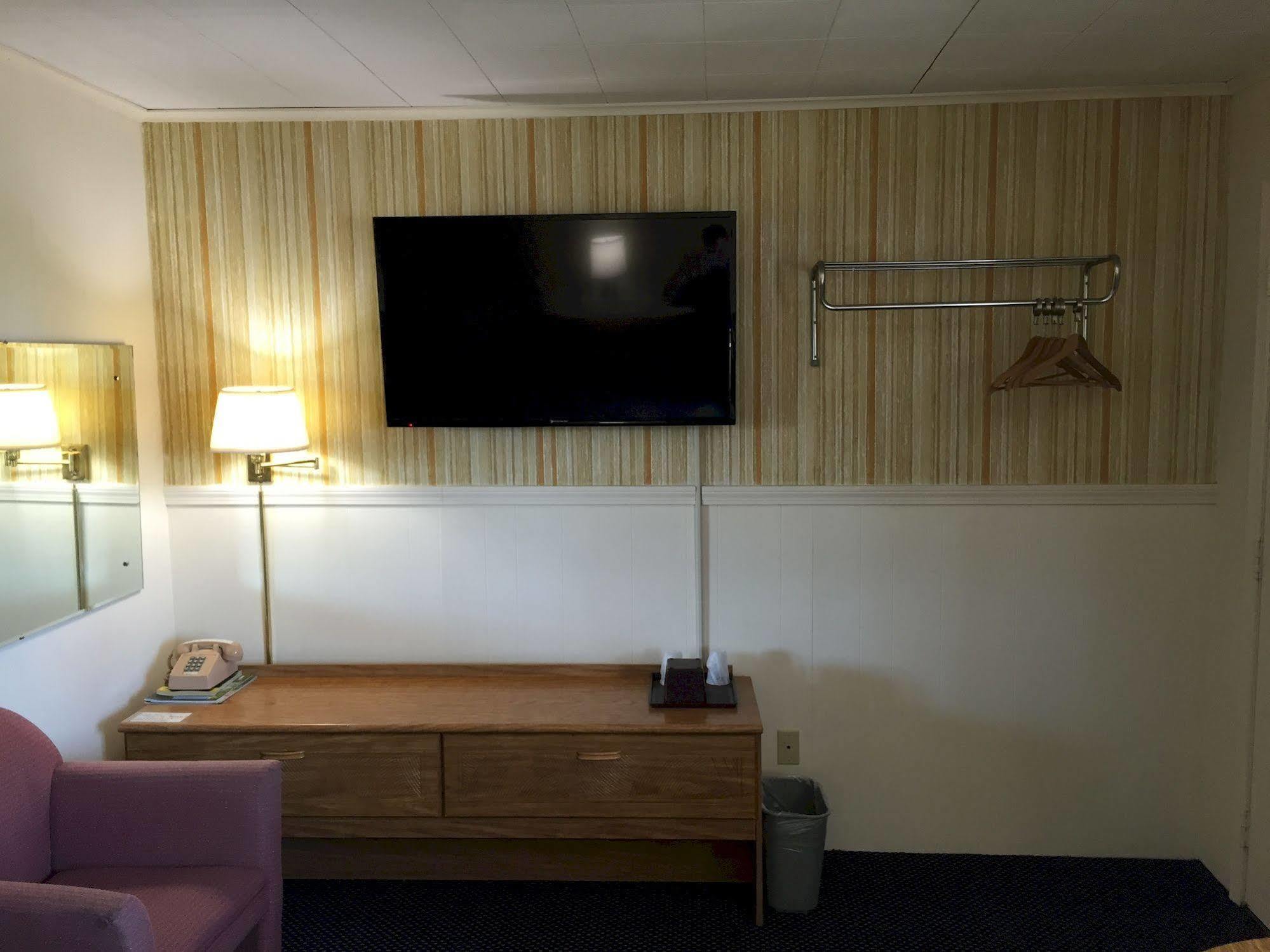Timberly Motel Ґейлорд Екстер'єр фото