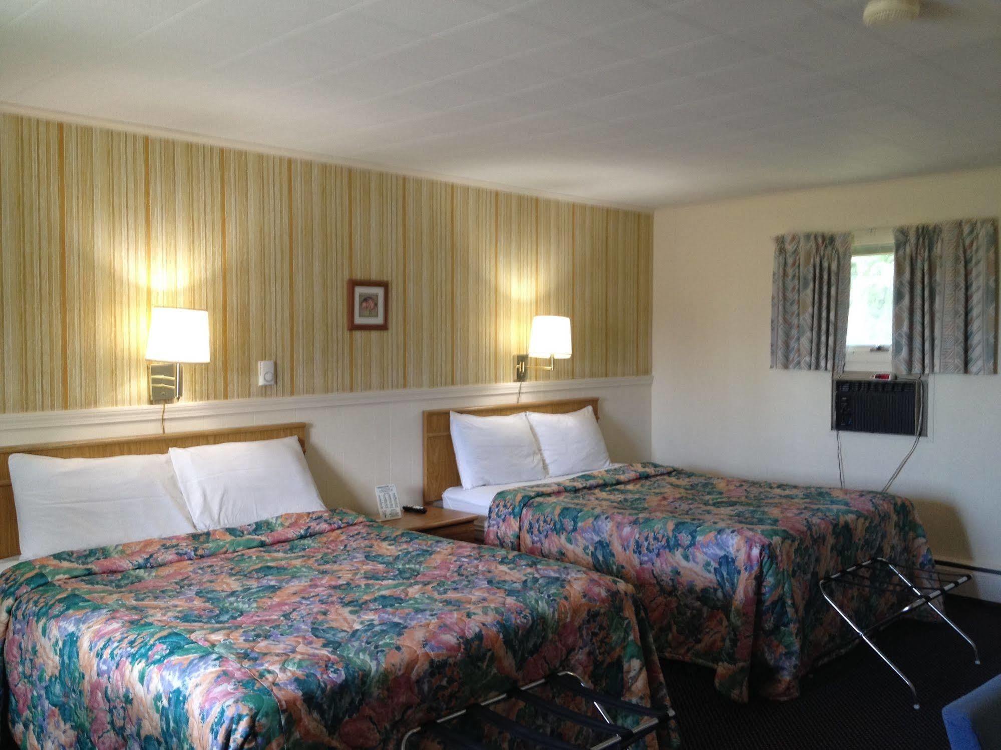 Timberly Motel Ґейлорд Екстер'єр фото