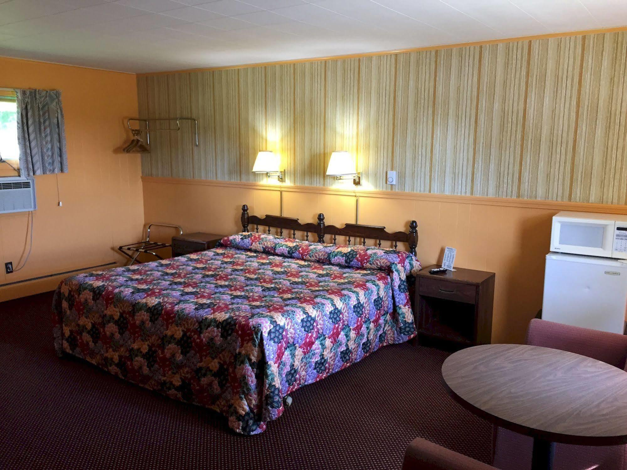 Timberly Motel Ґейлорд Екстер'єр фото